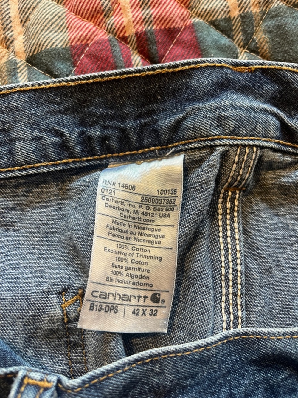 Men’s Carhart Jeans 42x32 - Picture 3 of 3